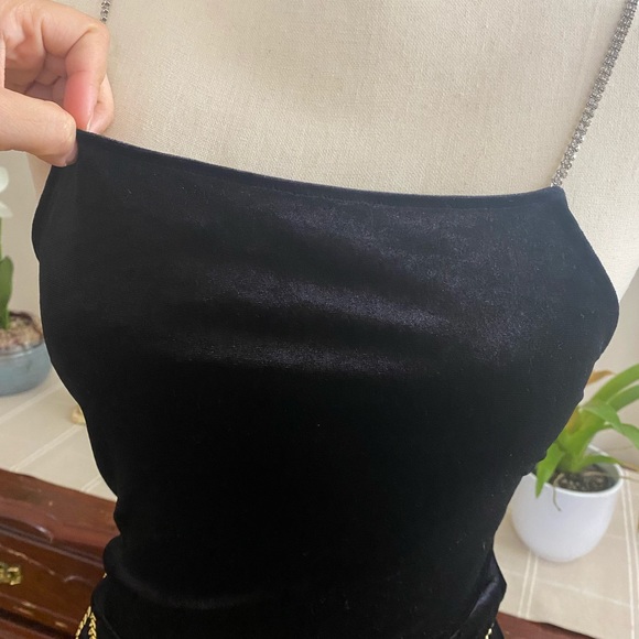 ☀️👗NWOT H&M sexy velvet dress straps in rhinestone chain crossed at back☀️ - Picture 7 of 11